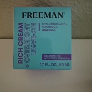 Rich Cream Overnight Leave-On Moisturizer - Blue and Purple